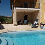 Jomi Comfortable * Tar-Vabriga